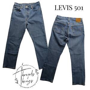 Levi's Women's Ankle Jeans in Blue Denim